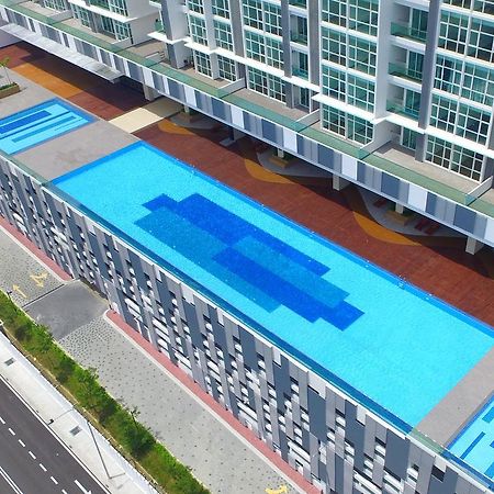 Jb City Paragon Serviced Apartment Τζόχορ Μπάχρου Εξωτερικό φωτογραφία