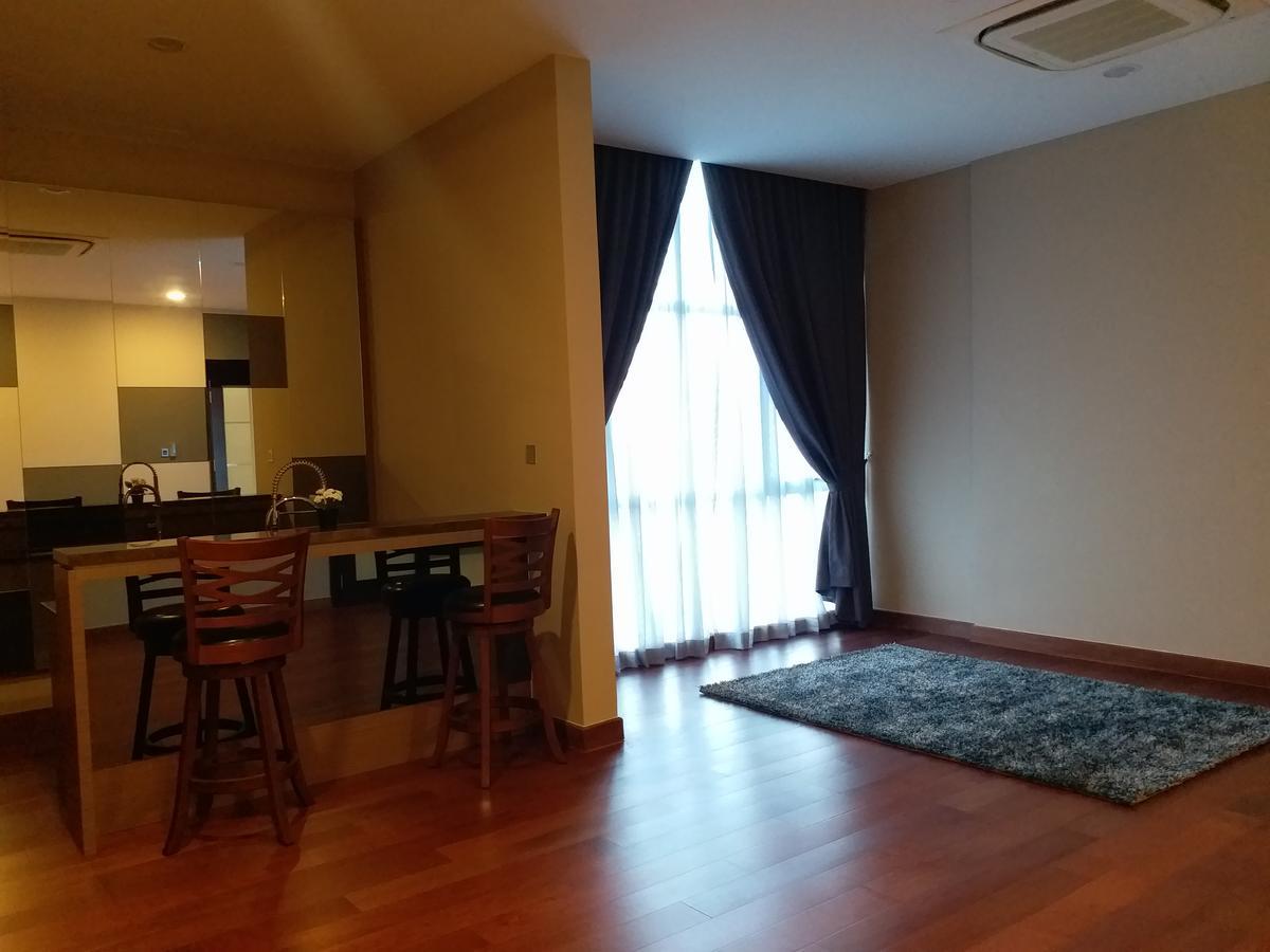 Jb City Paragon Serviced Apartment Τζόχορ Μπάχρου Εξωτερικό φωτογραφία