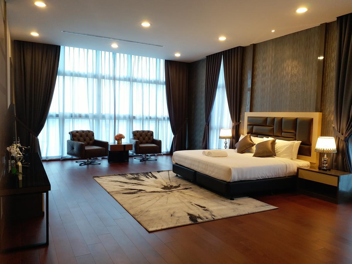 Jb City Paragon Serviced Apartment Τζόχορ Μπάχρου Εξωτερικό φωτογραφία