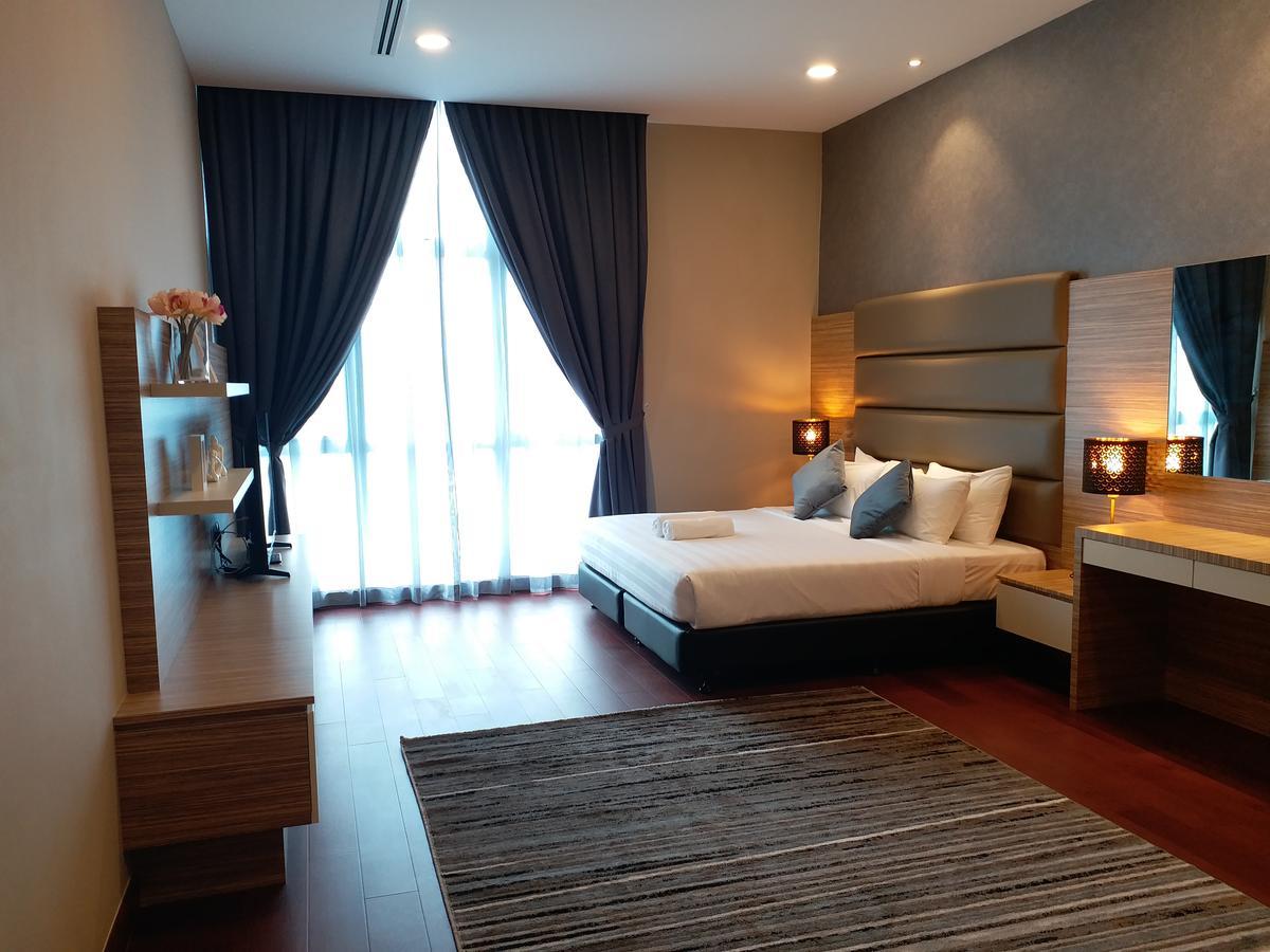 Jb City Paragon Serviced Apartment Τζόχορ Μπάχρου Εξωτερικό φωτογραφία