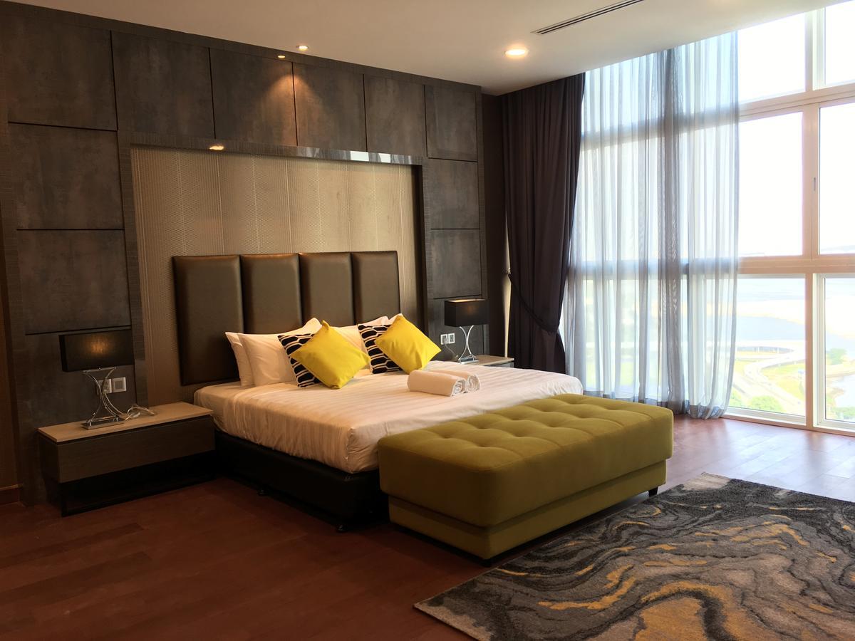 Jb City Paragon Serviced Apartment Τζόχορ Μπάχρου Εξωτερικό φωτογραφία