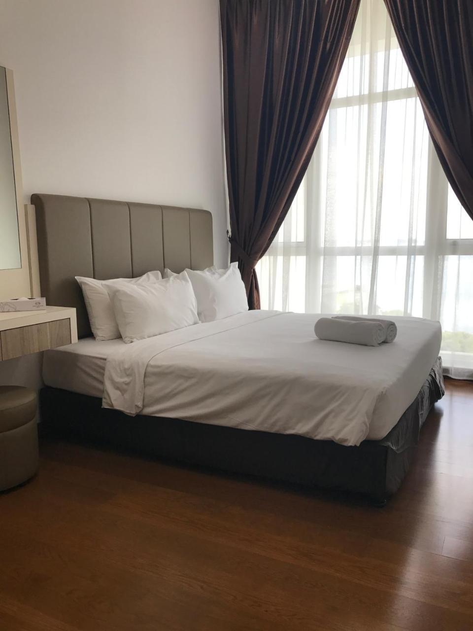Jb City Paragon Serviced Apartment Τζόχορ Μπάχρου Εξωτερικό φωτογραφία